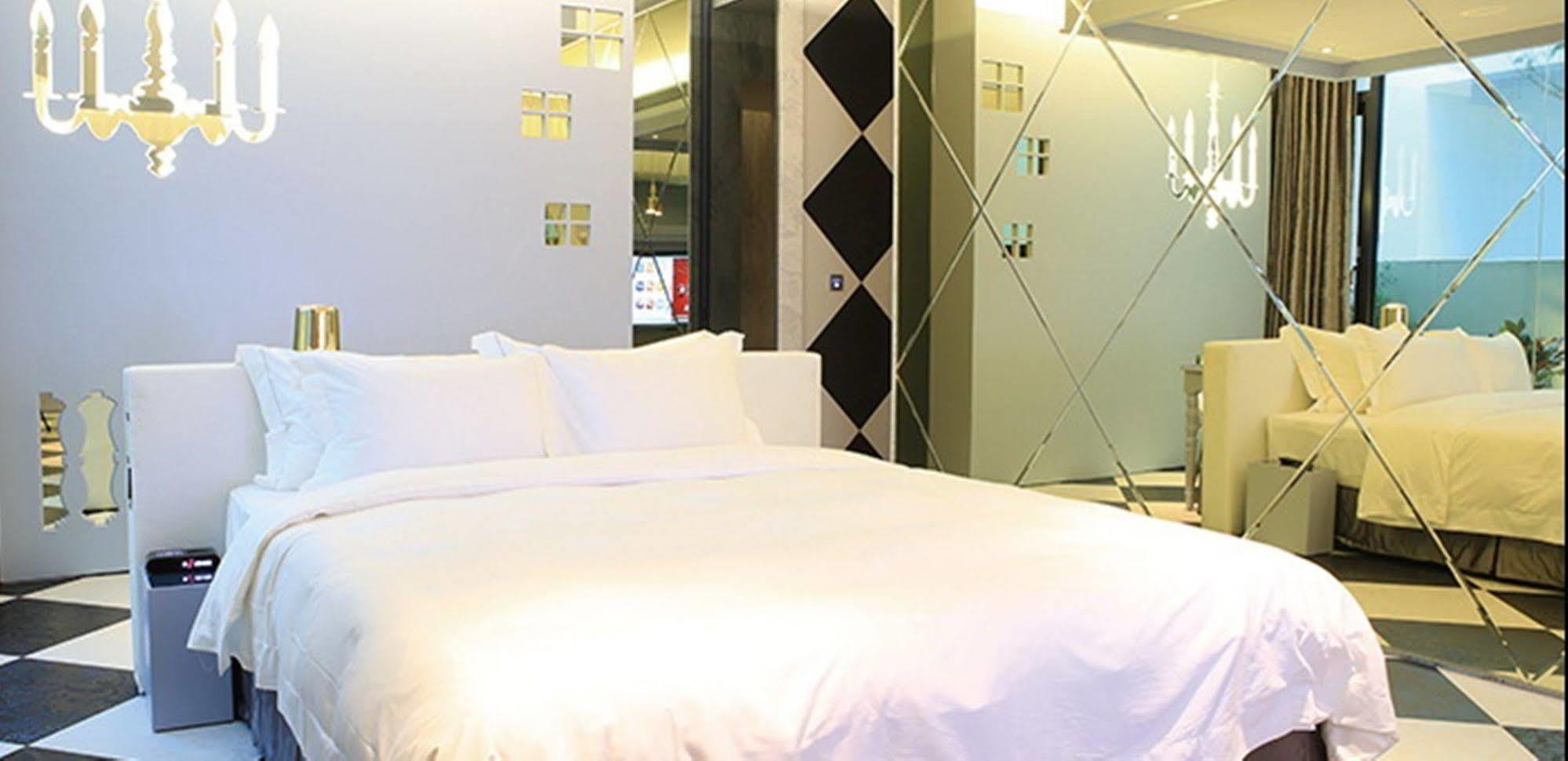 All-Ur Boutique Motel-Hsin Chu Branch Hsinchu Extérieur photo